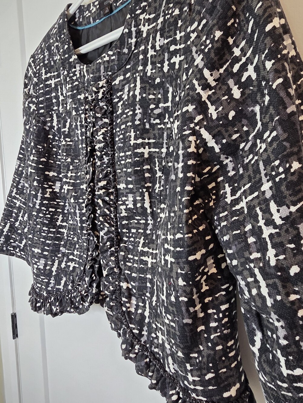 Black & White Graffiti Tweed Cropped Jacket With Ruffle Closure Detail SZ L